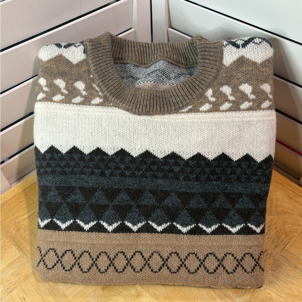 Geometric Knit Sweater in Brown and Black